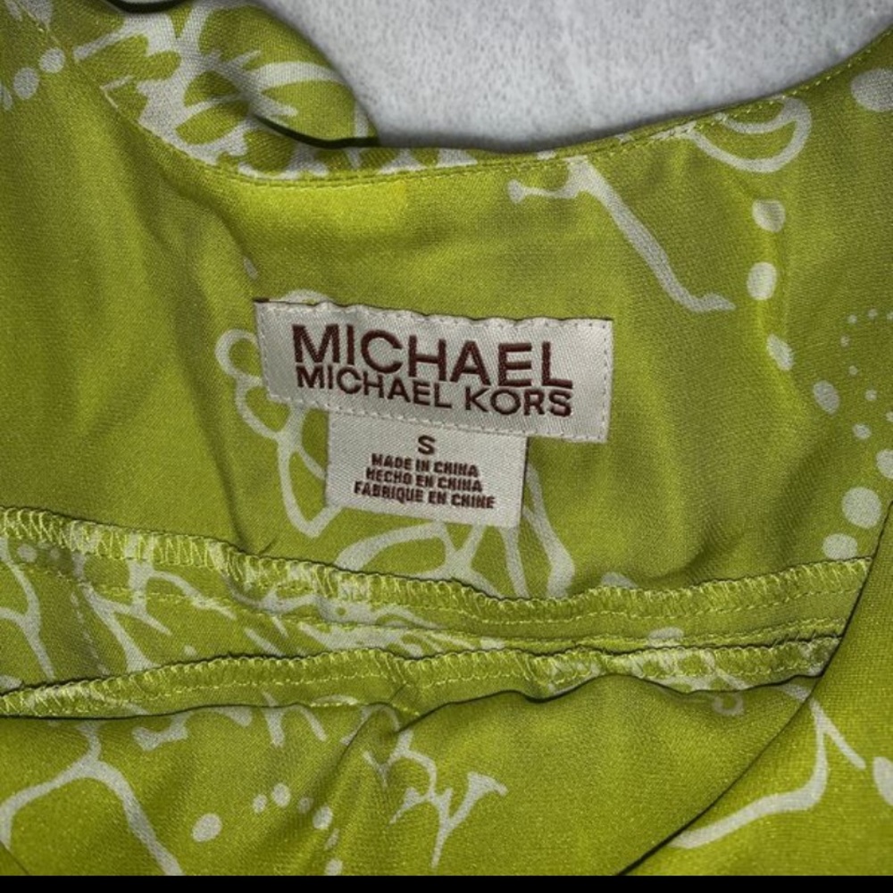 Michael Kors Ruffled Top - Picture 2 of 3